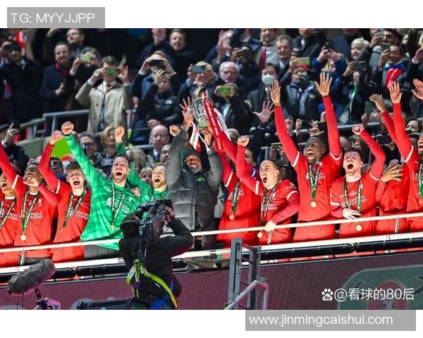 曼城与曼联激战联赛杯巅峰对决谁将书写新的辉煌历史