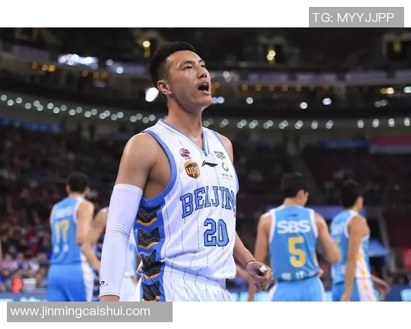 翟晓川：从篮球场上的拼搏到人生舞台的精彩转身