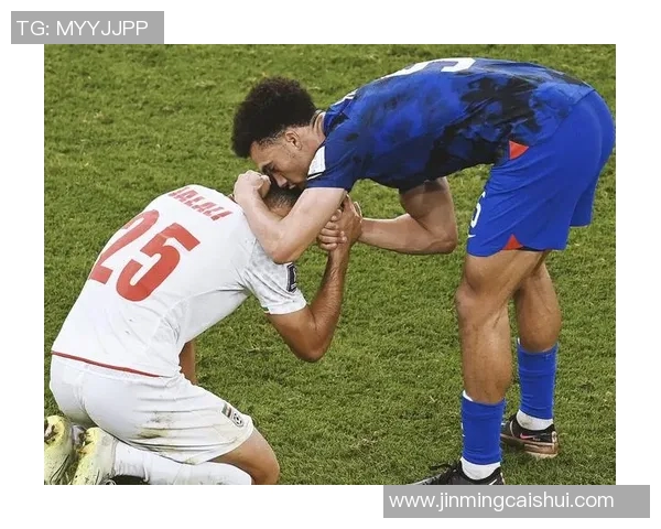 重庆足球队配合引发热议球迷对战术与默契的看法碰撞 重庆足球队配合引发热议球迷对战术与默契的看法碰撞