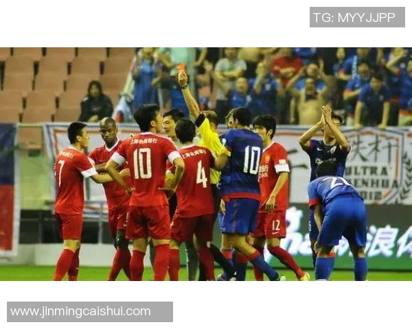 上海申花迎战蒙通联全力争胜展现球队实力与风采 上海申花迎战蒙通联全力争胜展现球队实力与风采